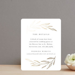 Chic Wreath Foil-Pressed Direction Cards