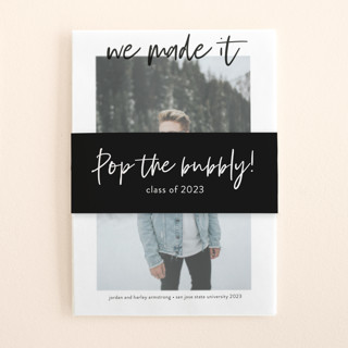 Made It! Graduation Belly Bands