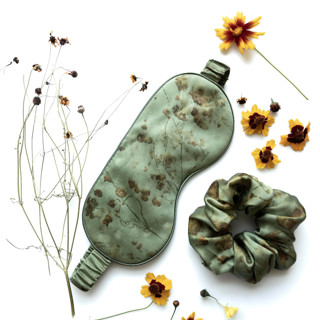 Coreopsis Sage - Silk Sleep Mask & Hair Scrunchie Set Bridesmaid gifts