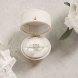 Vintage Oval Ring Box - Ivory Ring boxes