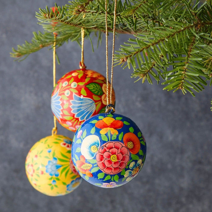 Heart - Kashmir Handpainted Christmas Decor Ornament 59