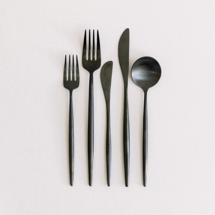 LUNA FLATWARE // 5 PIECE SET IN MATTE BLACK Wedding Flatware by